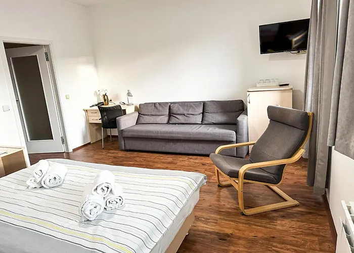 Reva Hotel
